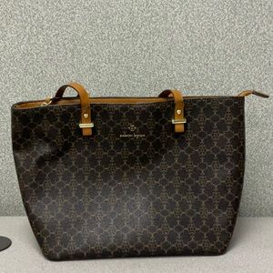 Nanette Lenore Tote